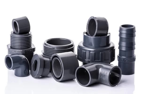 Rury do wody PCV: właściwości i zastosowanie w instalacjach