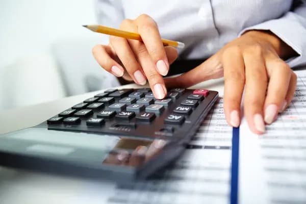Kalkulator dm: Szybkie przeliczanie jednostek długości online